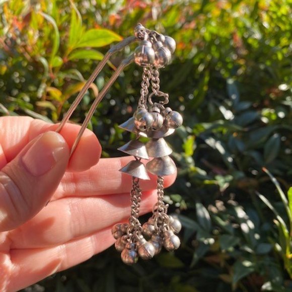 VTG Hong Kong Silver HAIRPIN Jingle Bells - Picture 1 of 8